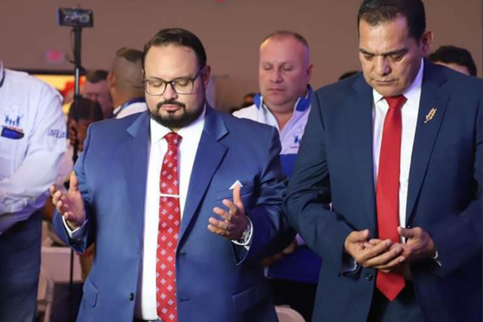 Giulio Talamonti fue proclamado como el presidenciable del Partido Unión Republicana.&nbsp;(Foto: Facebook/UR)