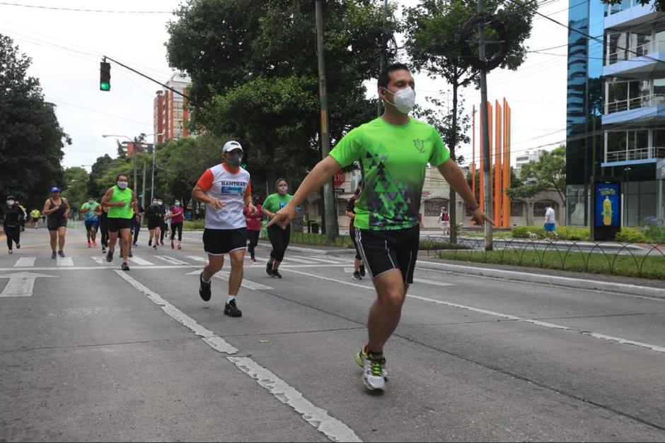 El programa es gratuito, pero debes llegar a una hora adecuada para ser uno de los participantes del programa. (Foto: Muni Guate)