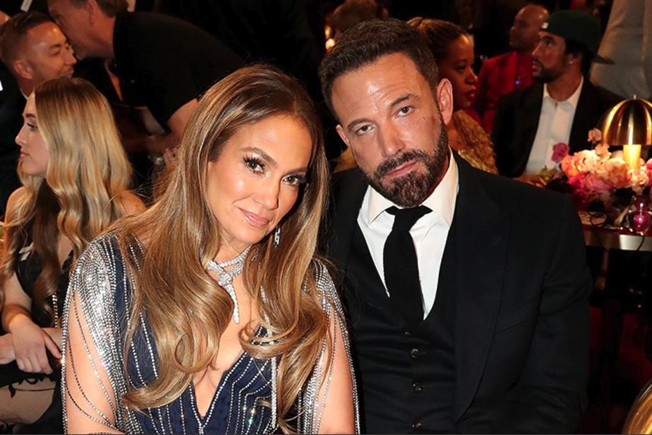 El gesto de "aburrimiento" de Ben Affleck en los Grammys se volvió viral en redes sociales. (Foto: StyleCaster)