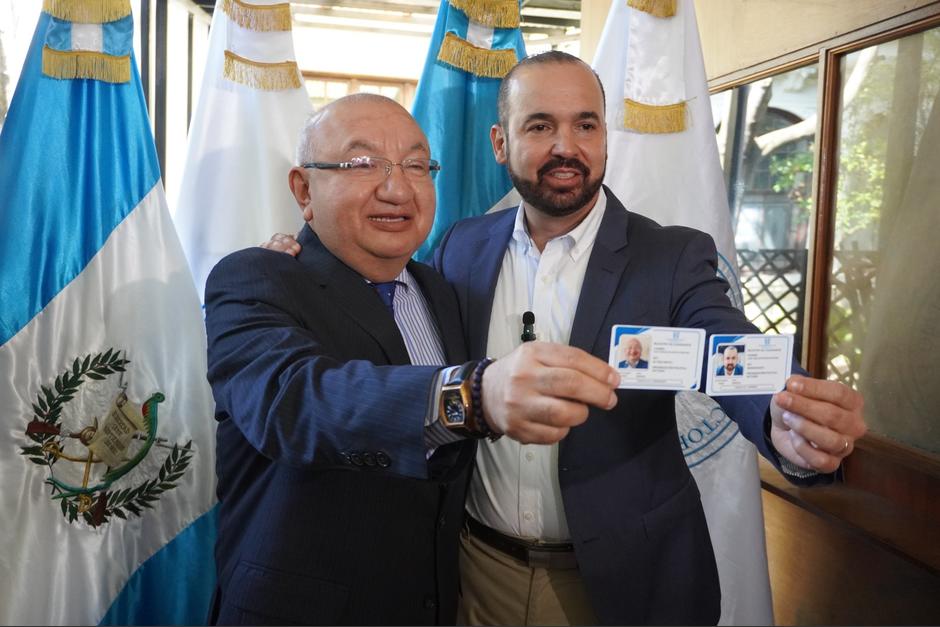 El binomio presidencial del partido Victoria recibi&oacute; sus credenciales como candidatos. (Foto: Partido Victoria)