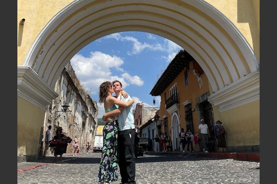 Jero Freixas y Jose del Cabo aprovecharon su visita a Guatemala para celebrar San Valent&iacute;n. (Foto: Instagram/Jero Freixas)