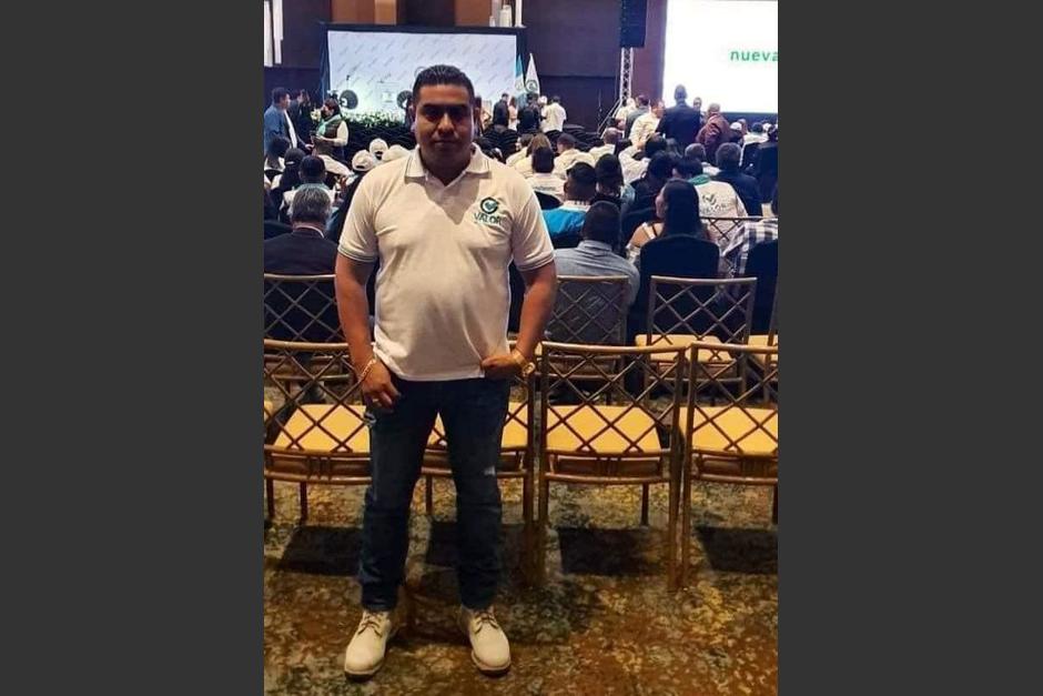 Byron Monterroso Mencos, subdirector de una c&aacute;rcel y candidato a alcalde por el partido Valor, fue capturado acusado de explotar sexualmente a mujeres. (Foto: redes sociales)