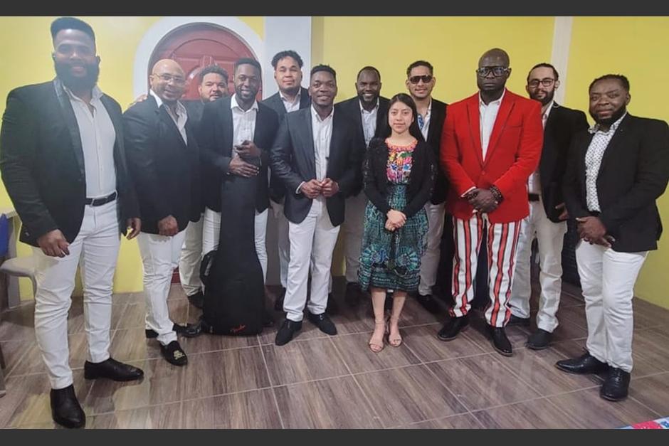 La guatemalteca Damaris Elizama sorprendió con sus habilidades en el piano. (Foto: Facebook/Damaris Elizama Saquic)