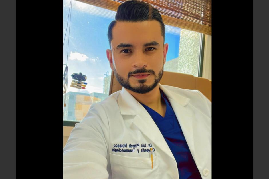 Arturo Pineda Nolasco es un reconocido médico que roba suspiros en redes sociales. (Foto: Facebook)&nbsp;