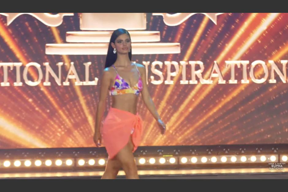 La guatemalteca deslumbr&oacute; en la pasarela de la preliminar de Miss Supranational. (Foto: captura de video)