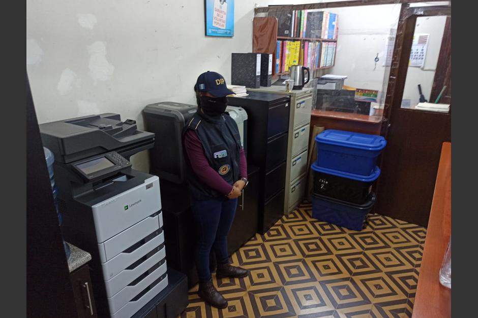 El MP inició allanamientos en el TSE durante la mañana de este jueves 13 de julio. (Foto: Wilder López/Soy502)&nbsp;