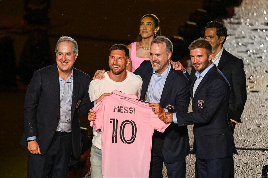 Leo Messi fue presentado este domingo 16 de julio con el Inter Miami de MLS. (Foto: AFP)