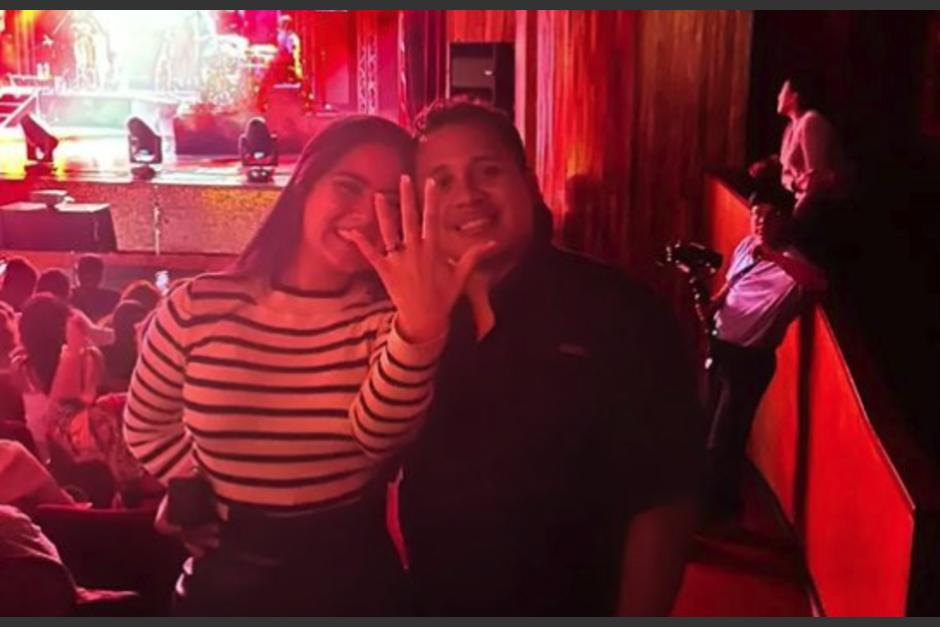 El cantante colombiano particip&oacute; en el emotivo momento. (Foto: Captura de pantalla)