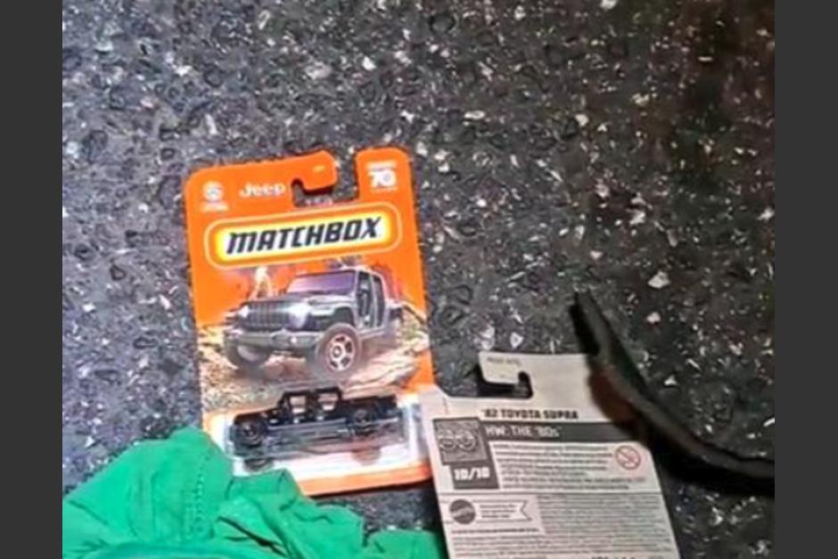 El joven llevaba juguetes para su hijo. (Foto: Bomberos Municipales)