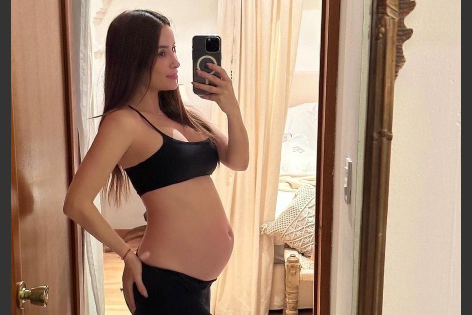 La famosa comparti&oacute; detalles sobre su proceso de embarazo junto a Carlos Rivera. (Foto: Instagram)