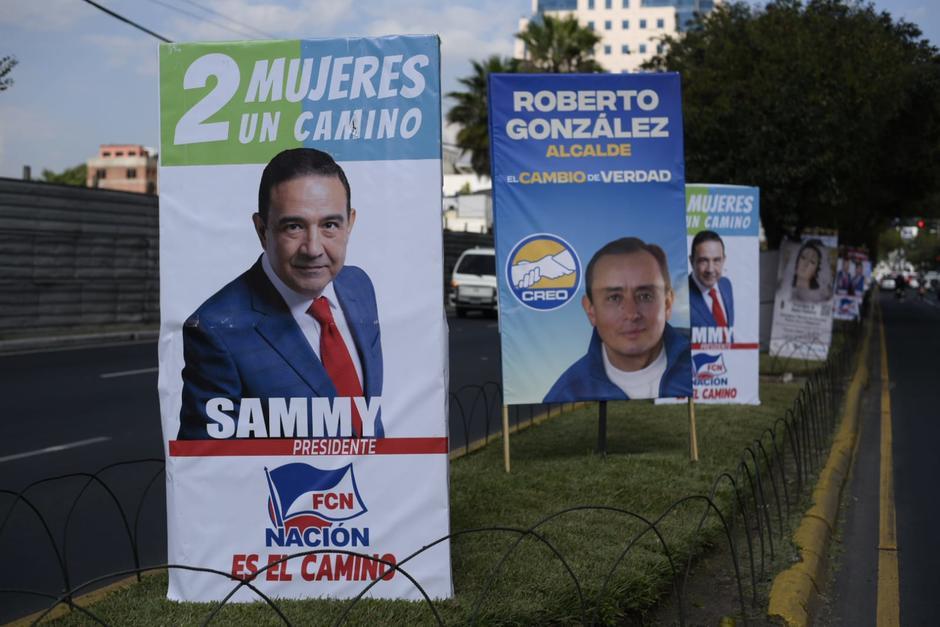 Varios partidos se han quejado de la destrucci&oacute;n de su campa&ntilde;a electoral. (Foto: Archivo/Soy502)