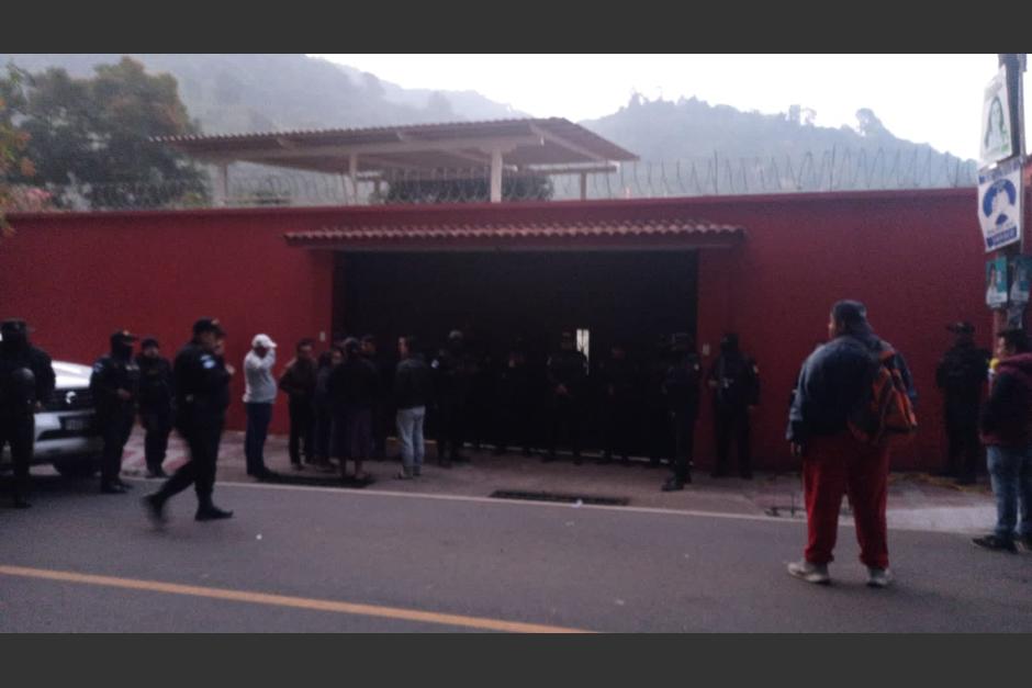 El candidato fue asesinado en su domicilio. (Foto: Stereo 100)