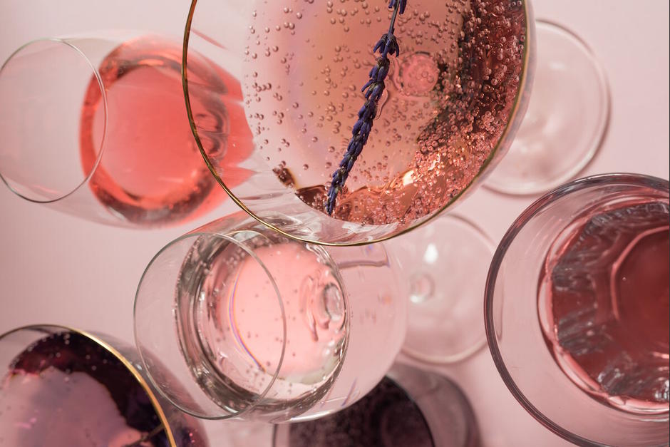 El 11 de junio mundialmente se celebra el día del vino rosado. (Foto: Directo al paladar)