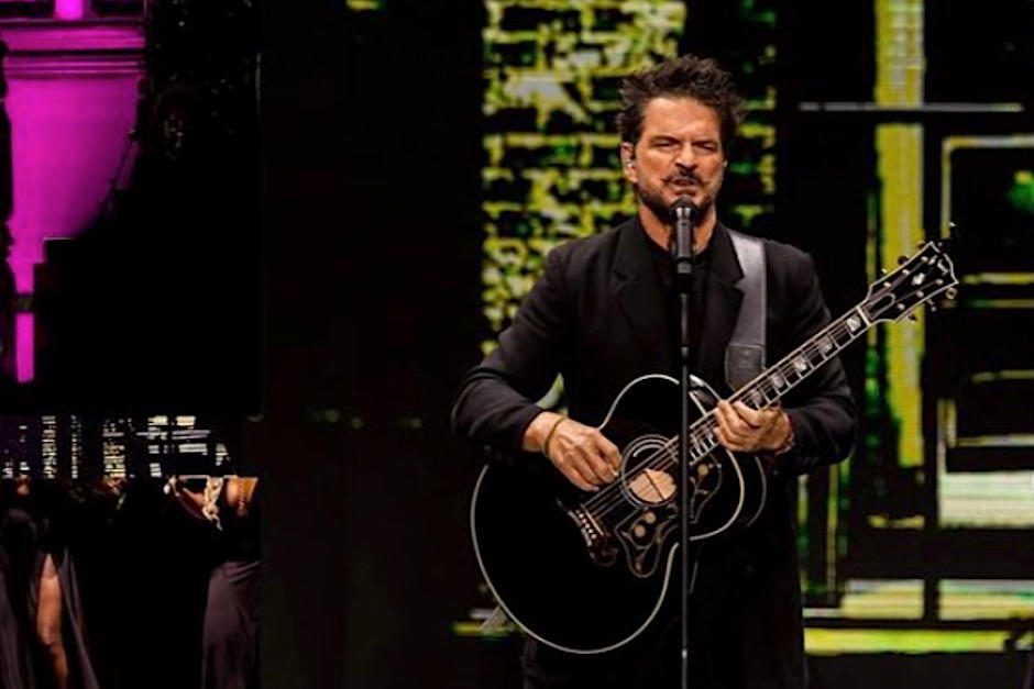 Ricardo Arjona en plena calle. (Foto: Instagram)