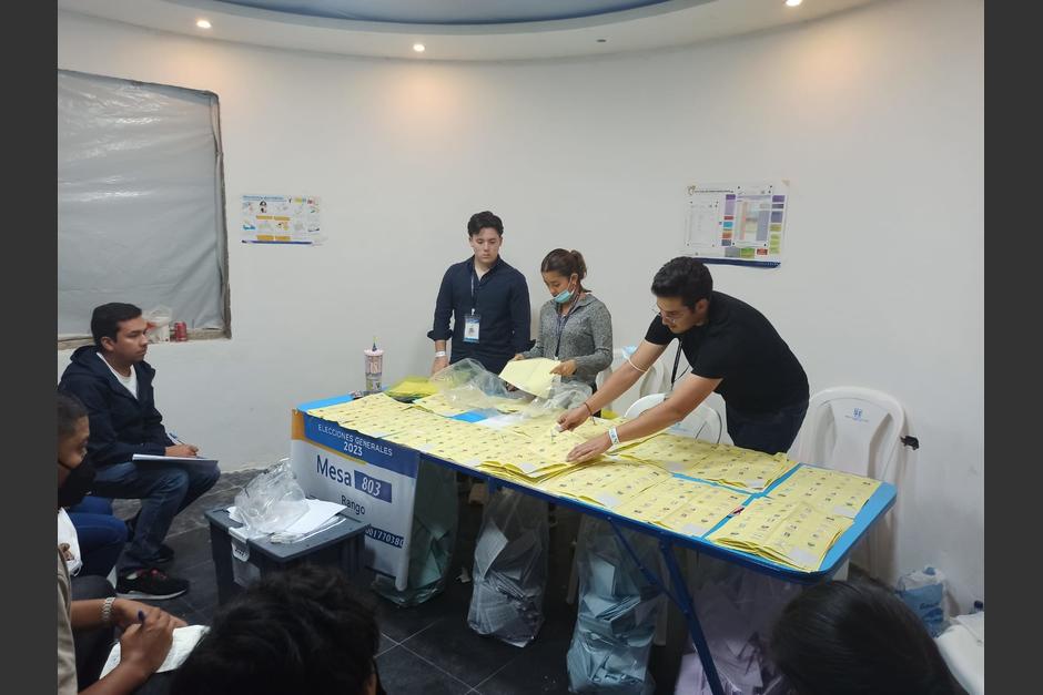 El peculiar mensaje que fue escrito en una papeleta amarilla, durante la primera vuelta de las Elecciones Generales 2023. (Foto: Fabián Fuentes/Soy502)