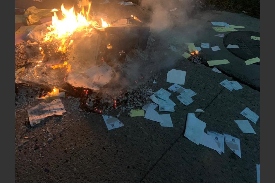 Reportan quema de papeletas y disturbios en el municipio de Chinautla. (Foto: redes sociales)