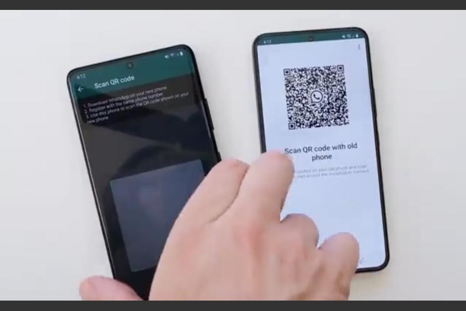 Nueva función de WhatsApp para pasar mensajes a otro dispositivo