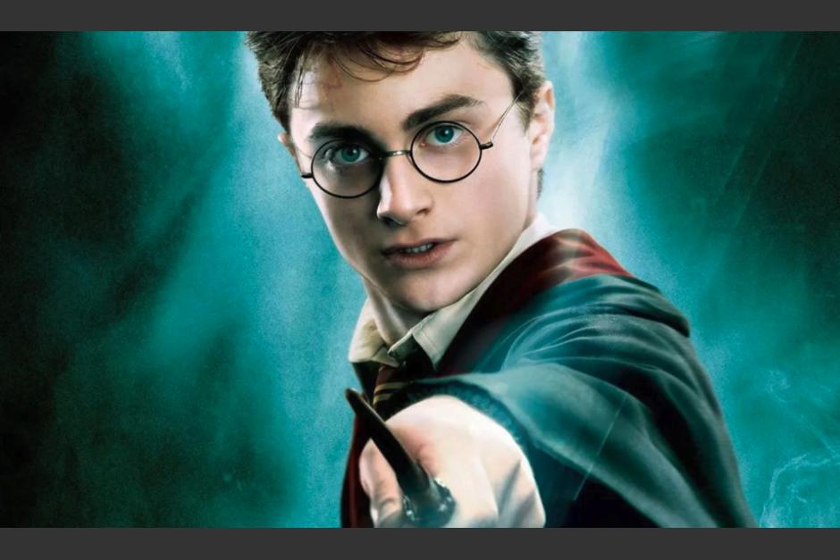 El creador de las "dinoprofesiones" recre&oacute; a Harry Potter en distintas nacionalidades. (Foto: HobbyConsolas)