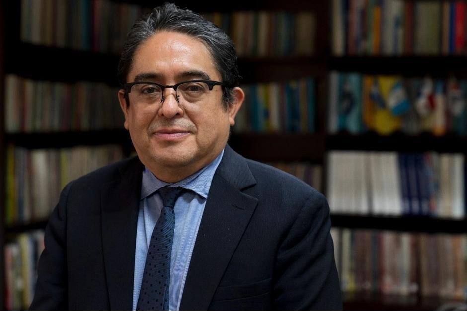 Jordán Rodas, exjefe de la PDH, fue proclamado vicepresidenciable del MLP. (Foto: Archivo/Soy502)