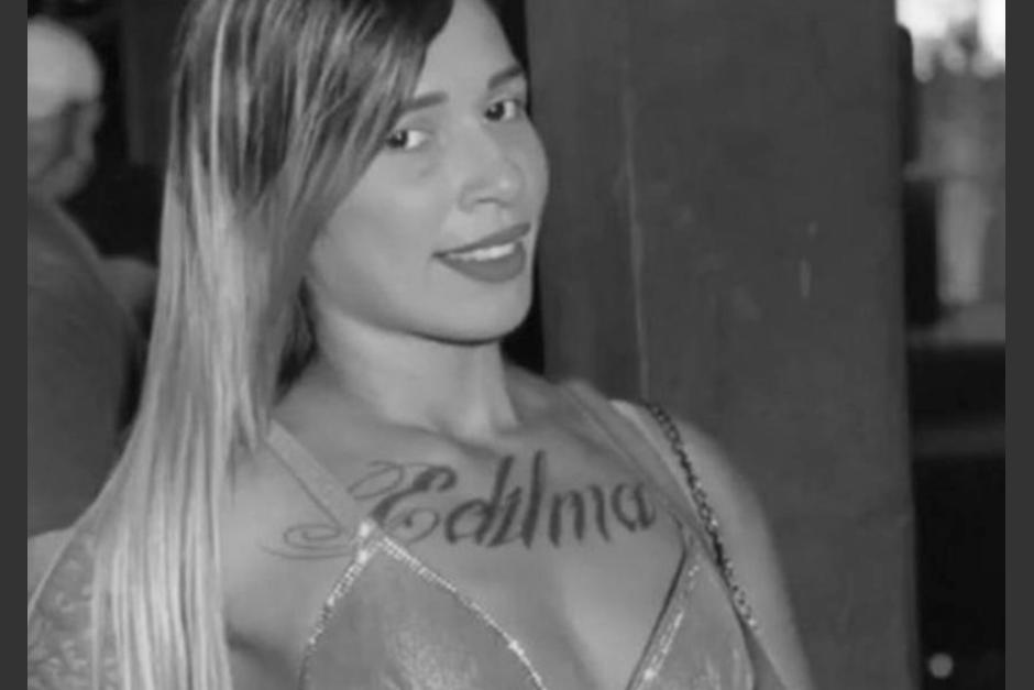 La joven brasileña asesinada era conocida como "La Barbie tatuada" en el mundo de las redes sociales. (Foto: Heraldo de México)