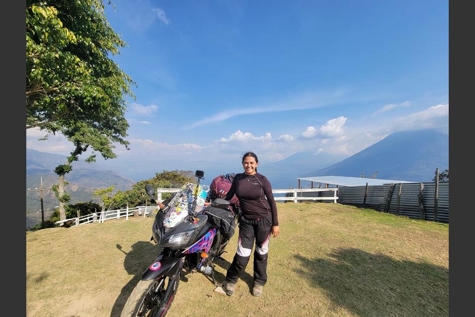 Colombiana que recorre el mundo en su moto est&aacute; en Guatemala. (Foto: Facebook)