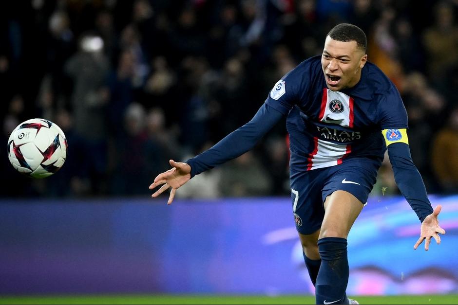 Mbapp&eacute; anot&oacute; su gol 201 con la camisola del PSG y se coron&oacute; como el m&aacute;ximo goleador del equipo. (Foto: AFP)
