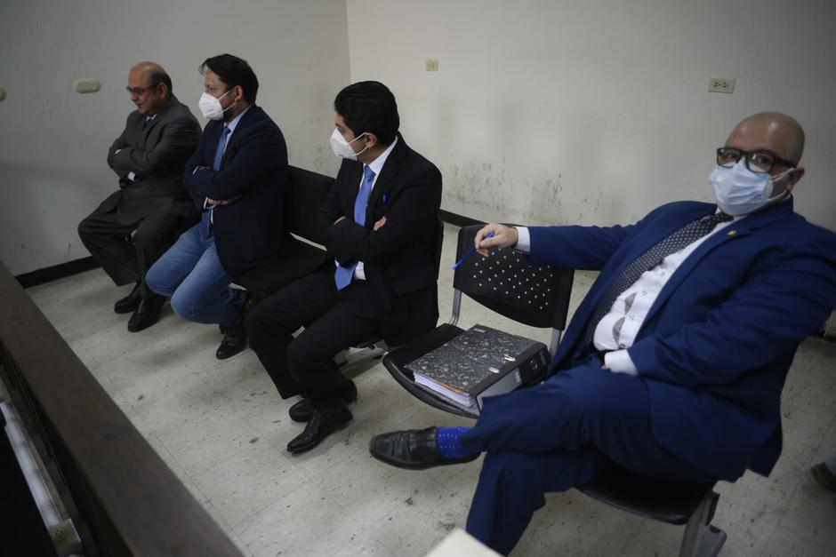 Los cuatro m&eacute;dicos acusados de extraer ri&ntilde;&oacute;n sano, recuperaron su libertad al pagar la cauci&oacute;n econ&oacute;mica. (Foto: Wilder L&oacute;pez /Soy502)