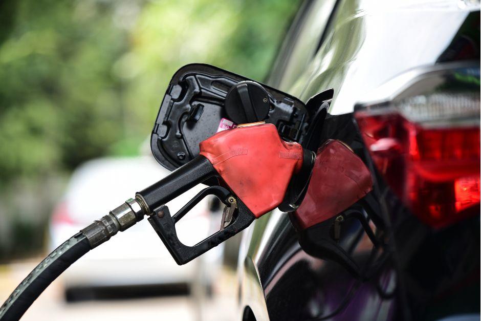 Los precios de los combustibles registraron un nuevo aumento. El Ministerio de Energ&iacute;a y Minas actualiz&oacute; el costo de referencia para los pr&oacute;ximos d&iacute;as. (Foto: Shutterstock)