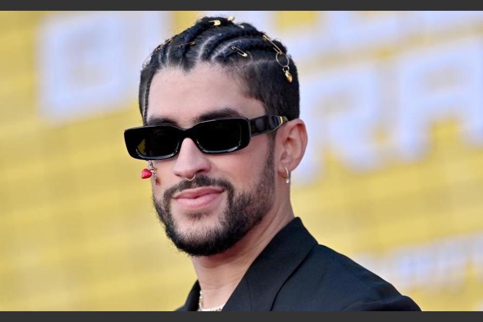 Bad Bunny fue demandado por su exnovia, quien lo acusa de haber usado su voz sin permiso. (Foto: 20 Minutos)