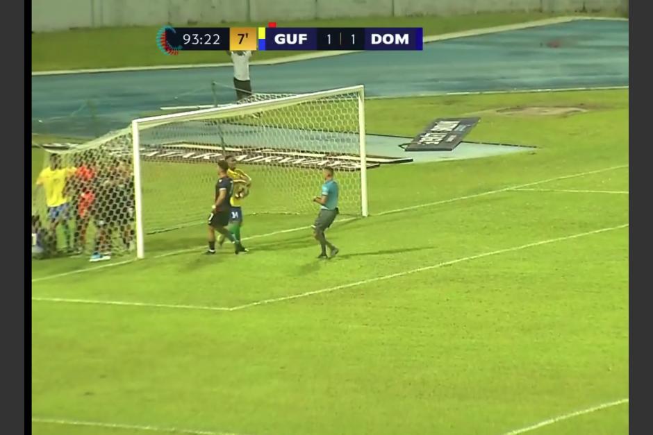 Rep&uacute;blica Dominicana logr&oacute; empatar de &uacute;ltimo minuto contra Guayana y le da un respiro a Guatemala. (Captura Video)