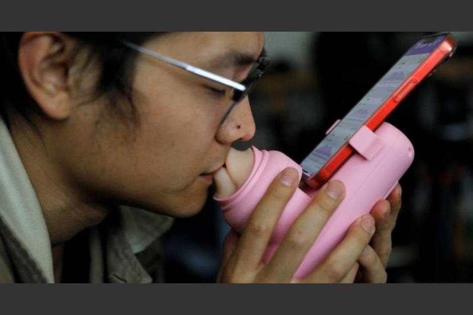 El dispositivo permite enviar y recibir besos. (Foto:&nbsp;Siweifushe)