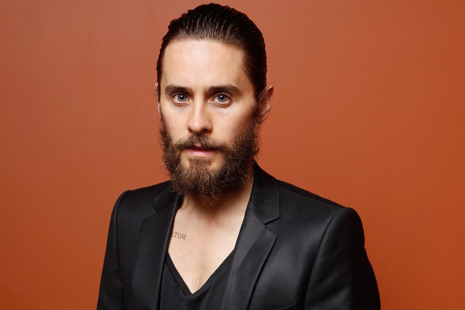 Jared Leto se present&oacute; en la Met Gala 2023 con peculiar atuendo. (Foto: Archivo)