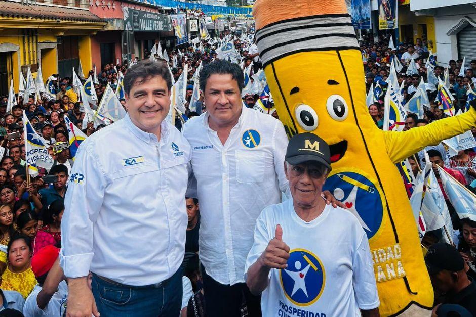 El partido Prosperidad Ciudadana (PC) impulsa a Carlos Pineda como presidenciable y a Efraín Orozco, como vicepresidenciable. (Foto: Facebook/Carlos Pineda)
