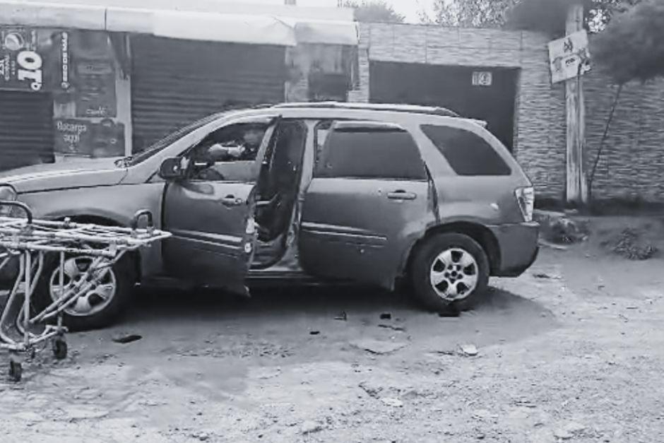 Un ataque armado ceca de un centro comercial en Chimaltenango dej&oacute; tres hombres fallecidos y uno m&aacute;s herido. (Foto: captura de video)