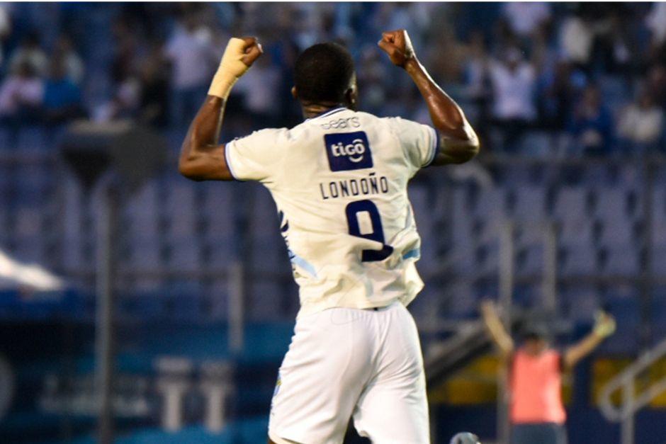 Comunicaciones remontó, goleó a Achuapa y clasificó a las semifinales del Torneo Clausura 2023. Ahora, será el rival de Antigua GFC. (Foto: Comunicaciones)