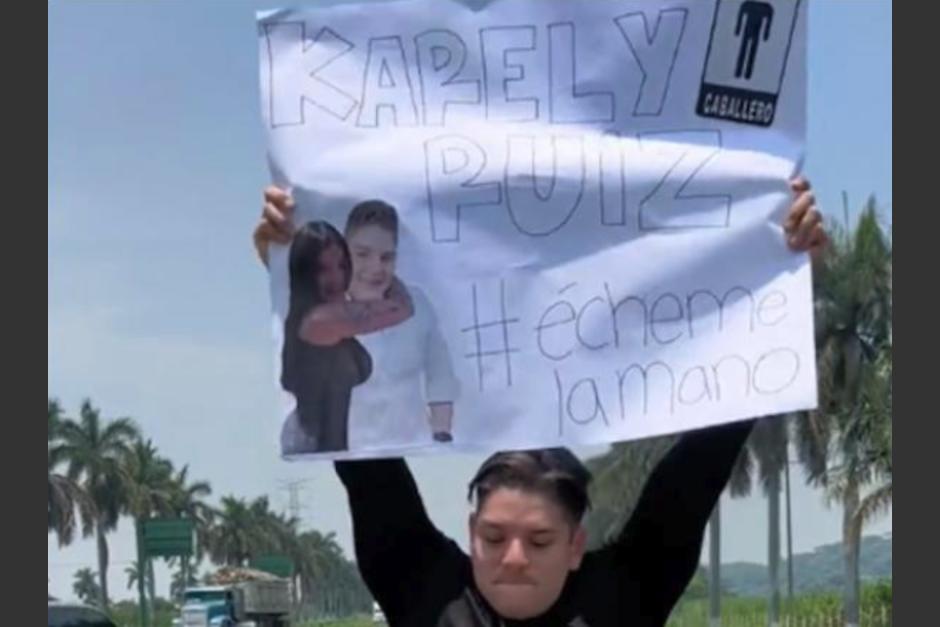 "El Johnny" hab&iacute;a lanzado el reto de acercarse a Karely Ruiz. (Foto: captura de pantalla)