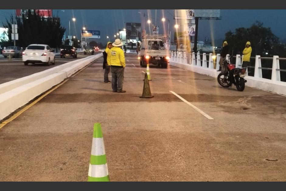 Los trabajos se realizaron de madrugada, sin embargo, afectaron la movilidad esta ma&ntilde;ana. (Foto: PMT-Mixco)&nbsp;