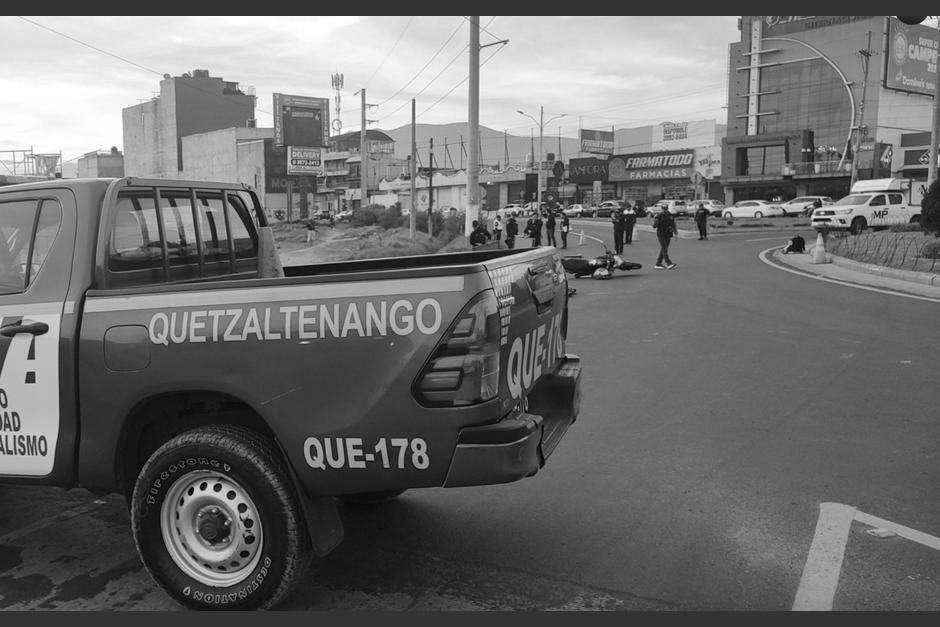 Una joven motorista falleció trágicamente en la zona 7 de Quetzaltenango. (Foto: La Voz de Xela)&nbsp;