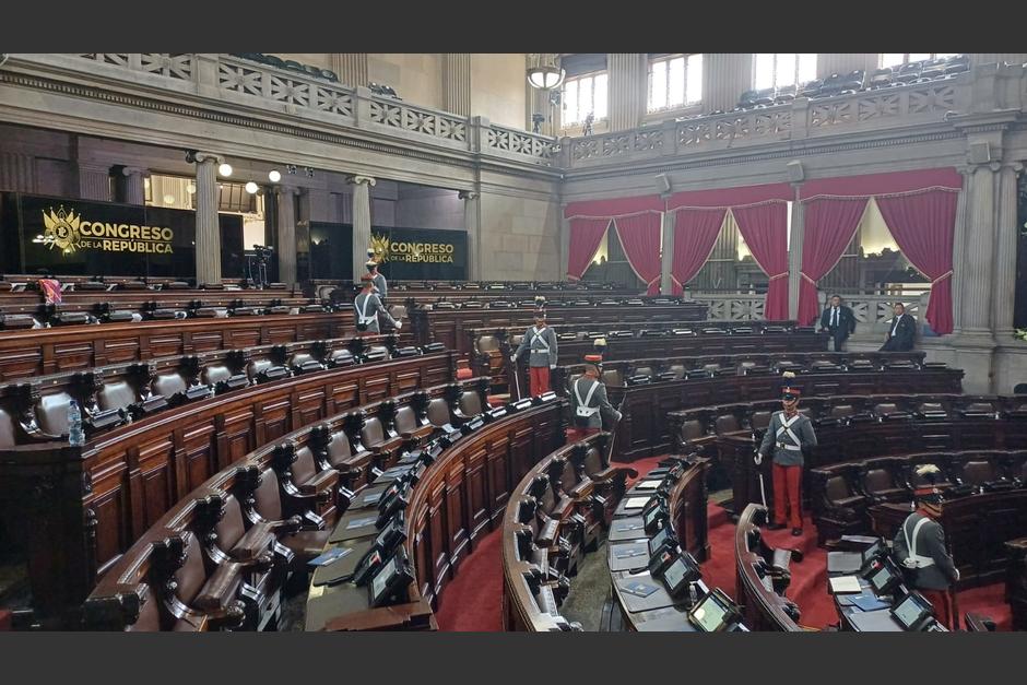 Así luce el hemiciclo parlamentario. (Foto: Karla Gutiérrez/Soy502)