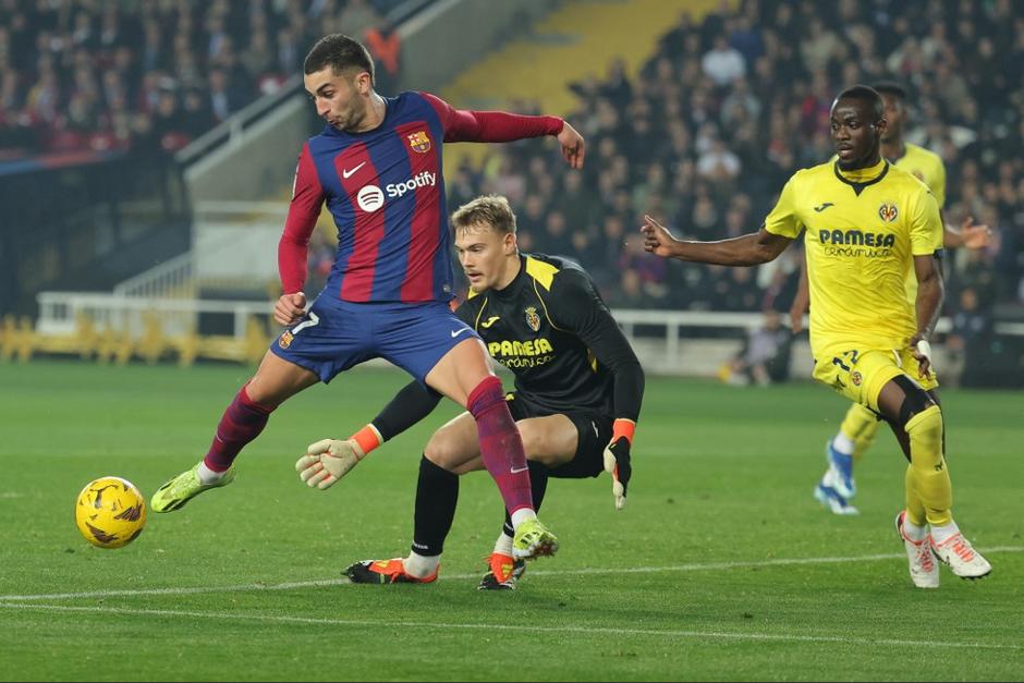 Los catalanes hab&iacute;an remontado el marcador, pero sus errores les cost&oacute; la derrota. (Foto: AFP)