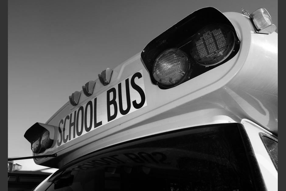 El piloto de un bus escolar sufrió un paro cardíaco y falleció, esto cuando se dirigía a traer a estudiantes. (Foto ilustrativa: Shutterstock)&nbsp;