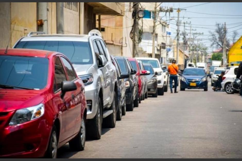 Esto debes conocer sobre el reglamento de parqueos en la v&iacute;a p&uacute;blica. (Foto: archivo/Soy502)