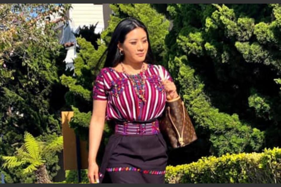 La creadora de contenido respondi&oacute; a un comentario en el que la critican por utilizar su indumentaria maya. (Foto: captura de video)