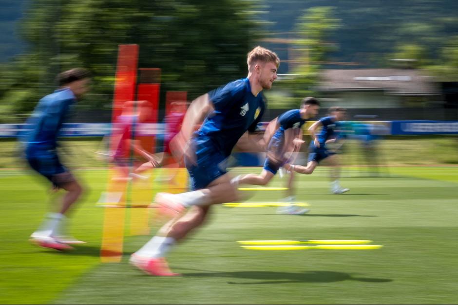 Las selecciones de Escocia y Hungría se medirán este domingo y el empate no les sirve. Deben ganar si quieren clasificar. (Foto: AFP)