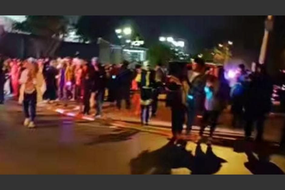 Tres personas que aparentemente habían salido del concierto de "Karol G", murieron en un ataque armado en el bulevar Austriaco. (Foto: redes sociales)&nbsp;