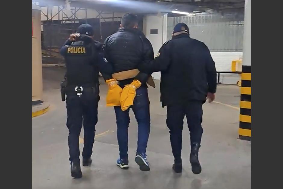 Surgen detalles sobre la captura de Cristian "N", de 33 años, señalado del triple crimen en bulevar Austriaco, zona 16. (Foto: PNC)&nbsp;