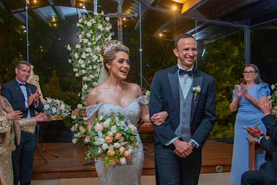 Kevin y Alejandra mostraron su enlace. (Foto: Instagram)