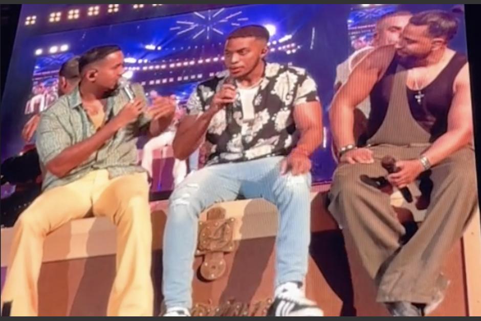 Un guatemalteco compartió escenario con Aventura para interpretar un famoso tema musical junto a ellos. (Foto: captura de video)