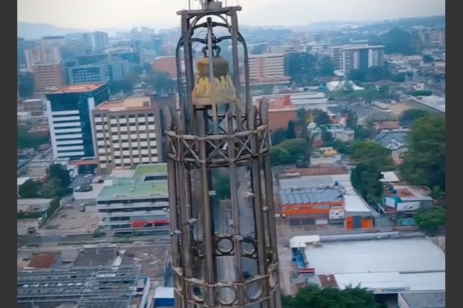 El misterio sobre el nombre que fue escrito en la campana de la Torre del Reformador ya fue resuelto. (Foto: captura de pantalla)&nbsp;