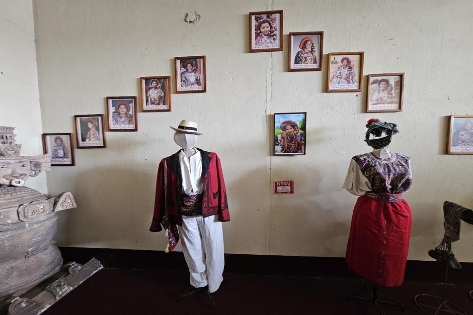 Las indumentarias se encuentran clasificadas por secciones lingüísticas. (Foto: Oswaldo Cop/Colaborador)